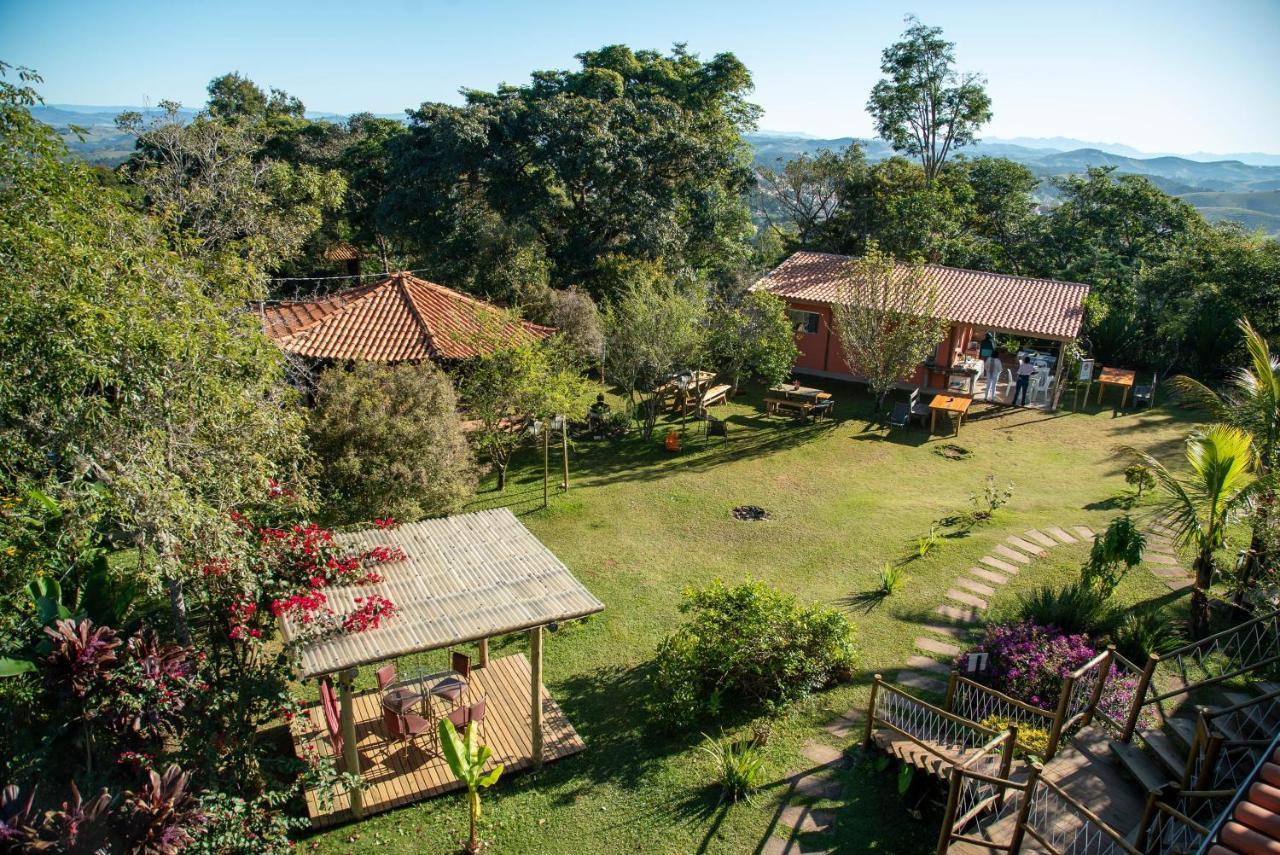 Hospedagem Beija-Flor - Espaco Flor Das Aguas Cunha Exterior foto
